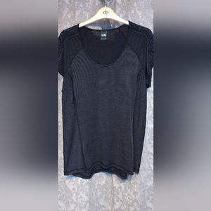 North face T-shirt large